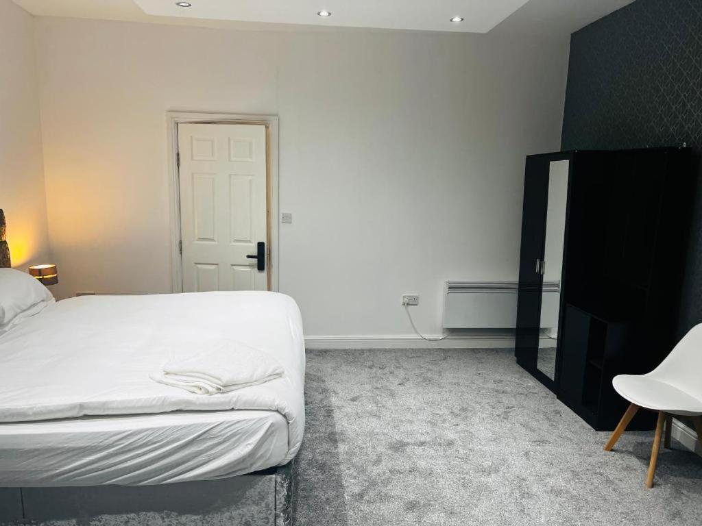 Hotel Oyo The Pleasant House Manchester Zewnętrze zdjęcie